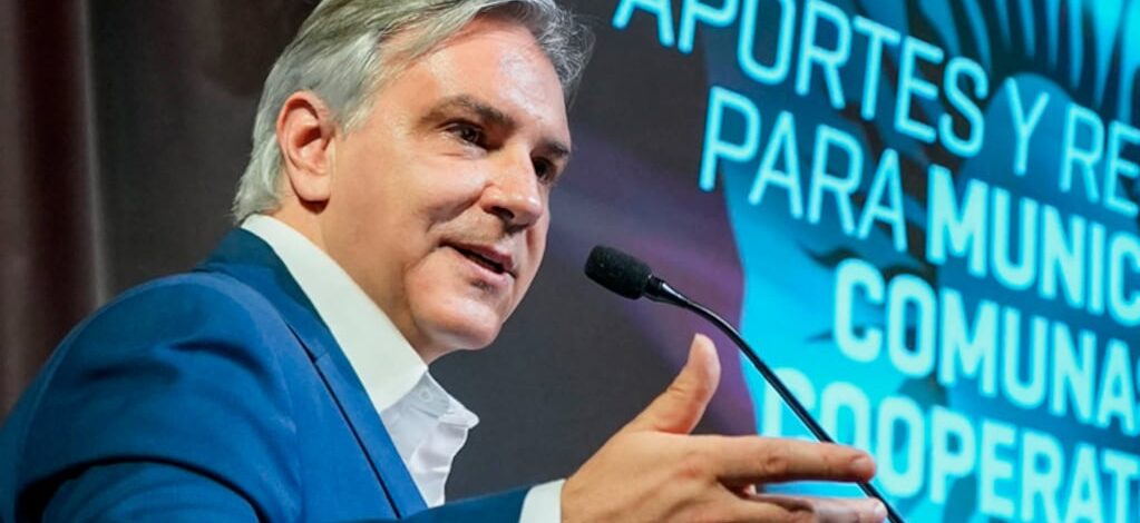 Llaryora: El modelo de Córdoba es con superávit y la gente adentro
